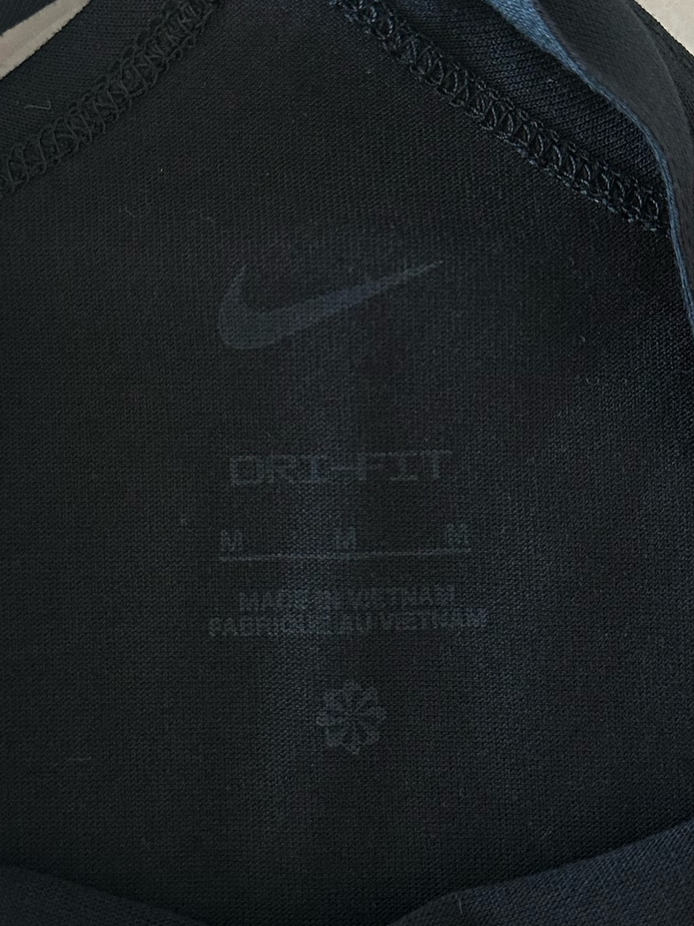 Nike Dri-FIT Black Racerback Athletic Tank Top Women’s Medium - Picture 9 of 10
